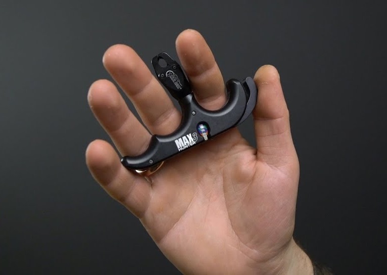 Релиз  Max Hunter 3 Black (Т-Образный)