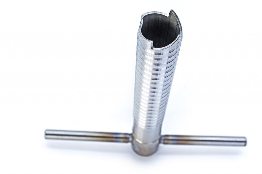 Ввертыш (неподвижная ручка, нерж. сталь 16*1,5*200мм)